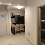 Urban Mountain House Apartment Karpenisi