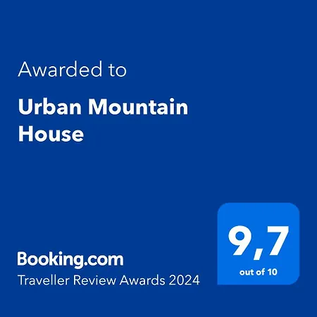 Urban Mountain House * 카페니시온